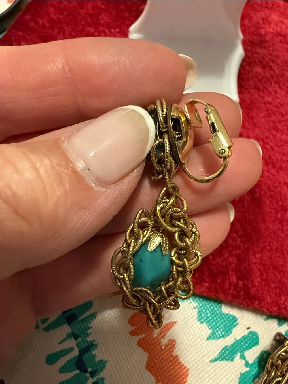 Vintage Gold Chain and Turquoise Glass Stone brooch with Matching clip  Earrings